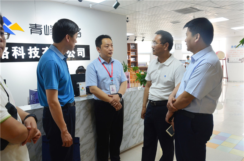 熱烈歡迎安陽(yáng)市委統(tǒng)戰(zhàn)部副部長(zhǎng)李春喜一行蒞臨我司參觀！